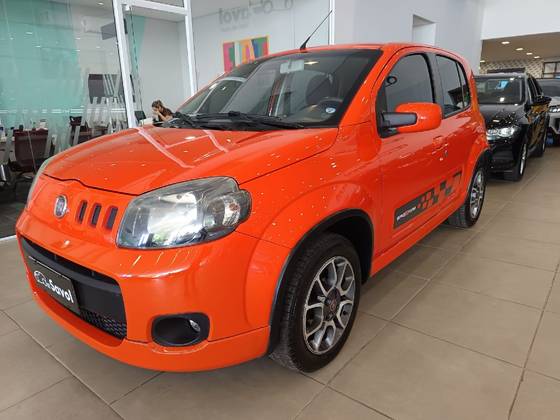 FIAT UNO 1.4 EVO SPORTING 8V FLEX 4P MANUAL FIAT UNO 1.4 EVO SPORTING 8V FLEX 4P MANUAL